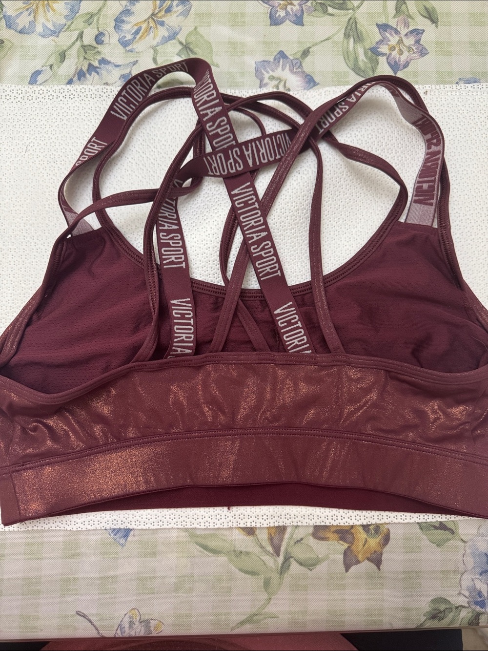 Victoria Secret - Picture 2 of 11
